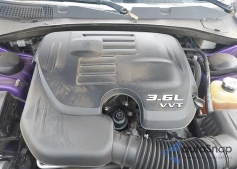 2019 Dodge Charger Sxt Rwd z USA, uszkodzony, nr VIN 2C3CDXBG8KH715437